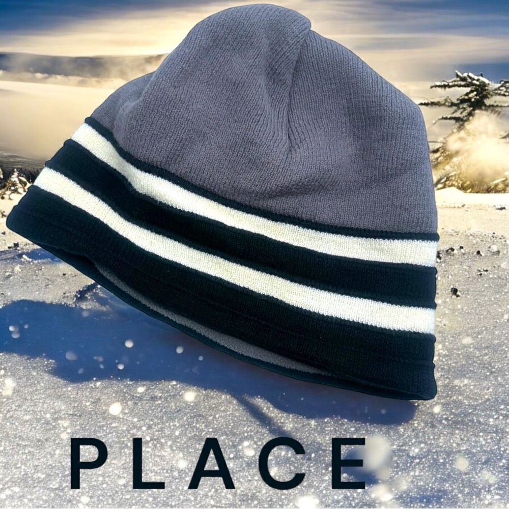 PLACE l Unisex Beanie l Grey, White, Black Stripes l Lined l 10-12 l EUC